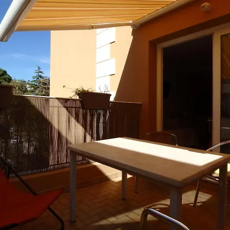 Veles Lejlighedshotel Cannes